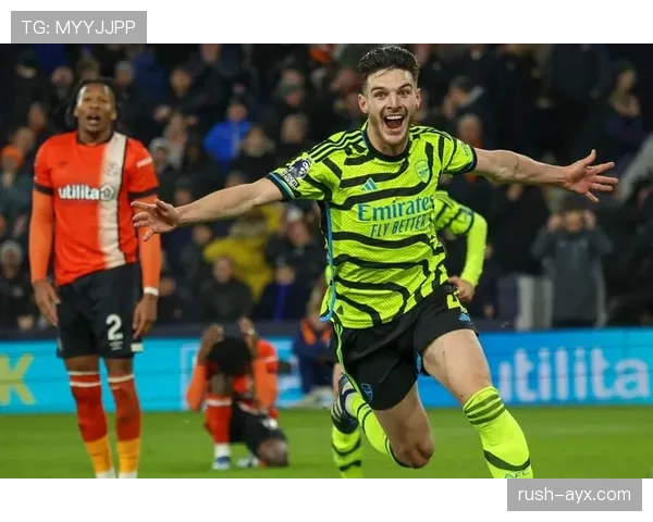 卢顿城肯尼尔沃斯路球场迎英超首秀，开启历史新篇章