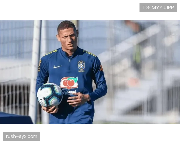 热刺前锋沙利松在英超赛季中表现稳健，展现出卓越的进攻潜力